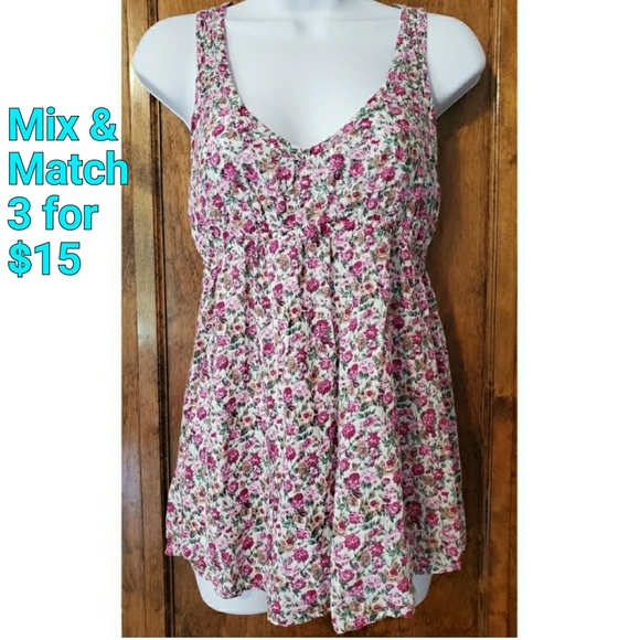 stradivarius Tops - Stradivarius Beaded Floral Tank Top Size Medium